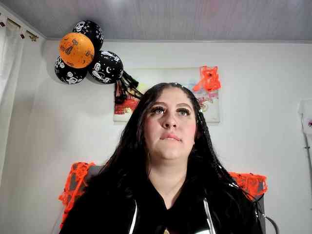 Luna-sweet5 webcam
