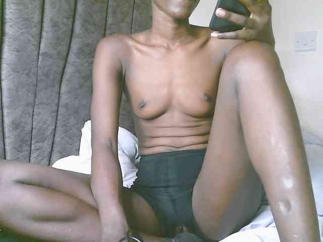 Starpettite bongacams