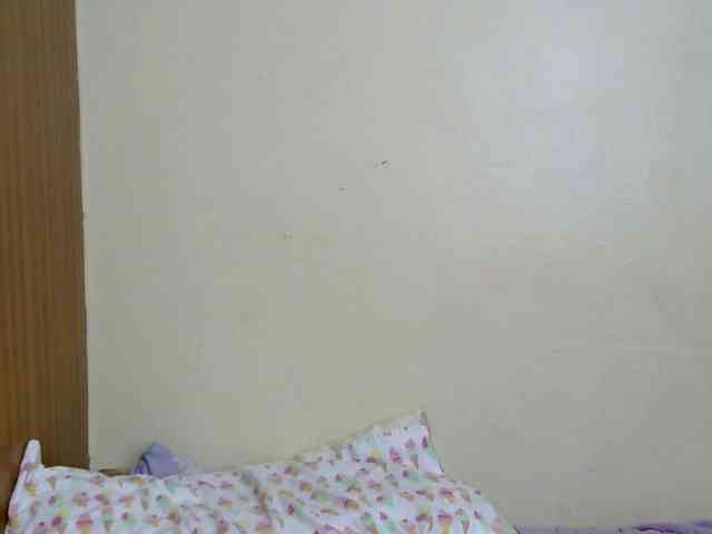 PetiteDesiree webcam