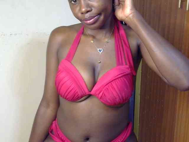 PetiteDesiree webcam