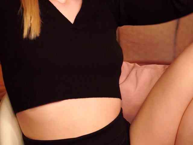 SnowwBarbie webcam