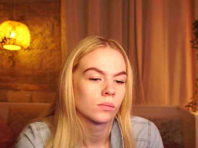 SnowwBarbie webcam