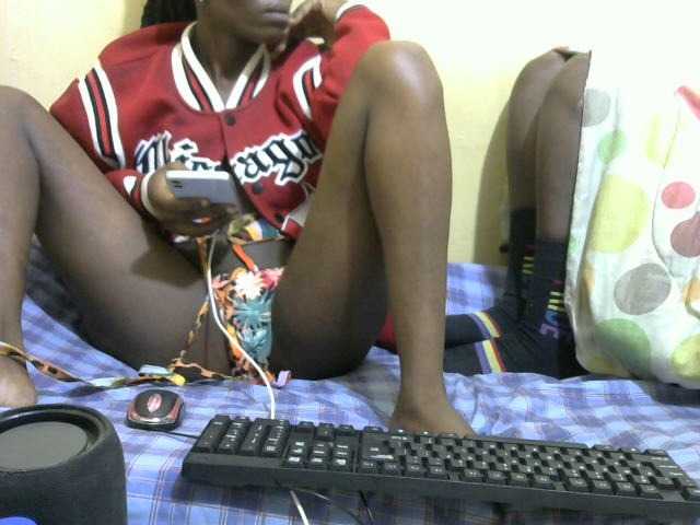 Sweebaddies Live Webcam on BongaCams