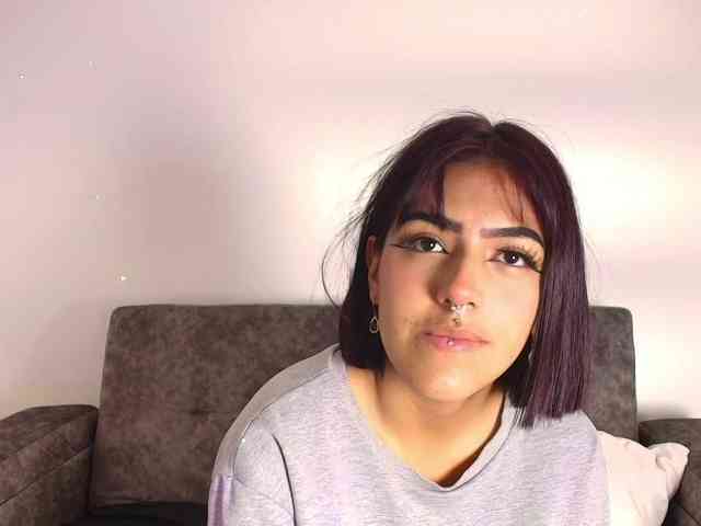 Dulce-Bella Live Webcam on BongaCams