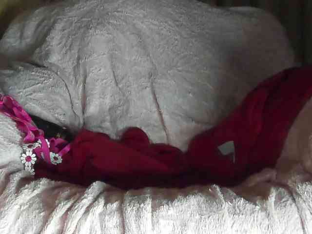 CelineReyys webcam