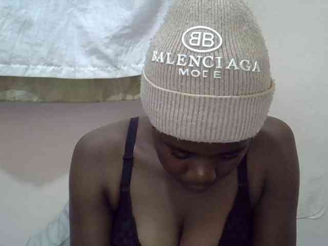 queen-sly webcam
