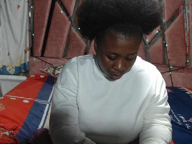 amijacobs webcam bongacams model stream image