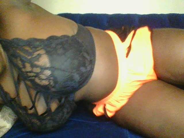 Horny-vyxen webcam
