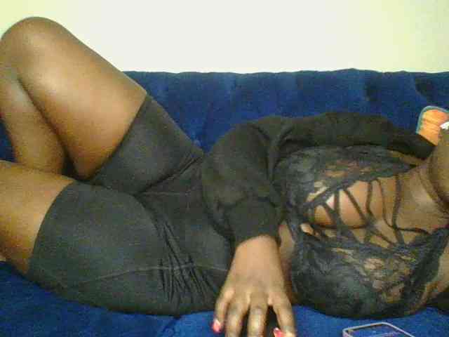 Horny-vyxen webcam