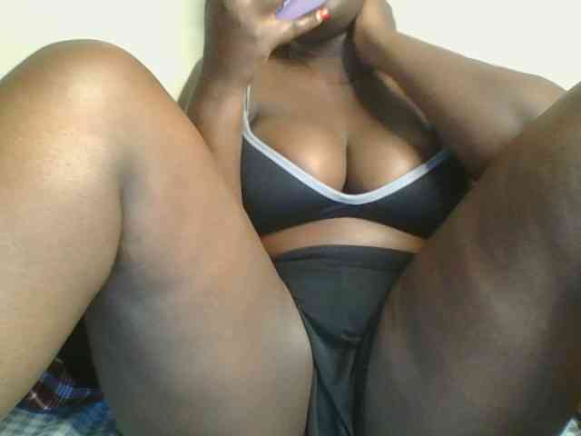 Horny-vyxen webcam