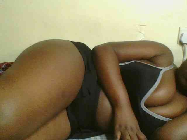 Horny-vyxen webcam