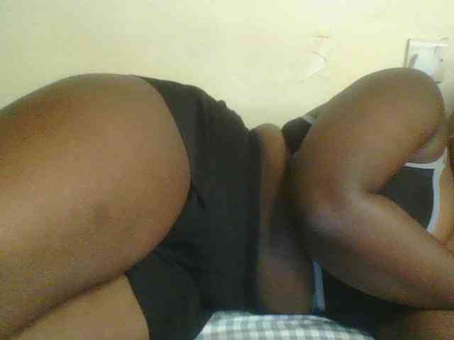 Horny-vyxen webcam