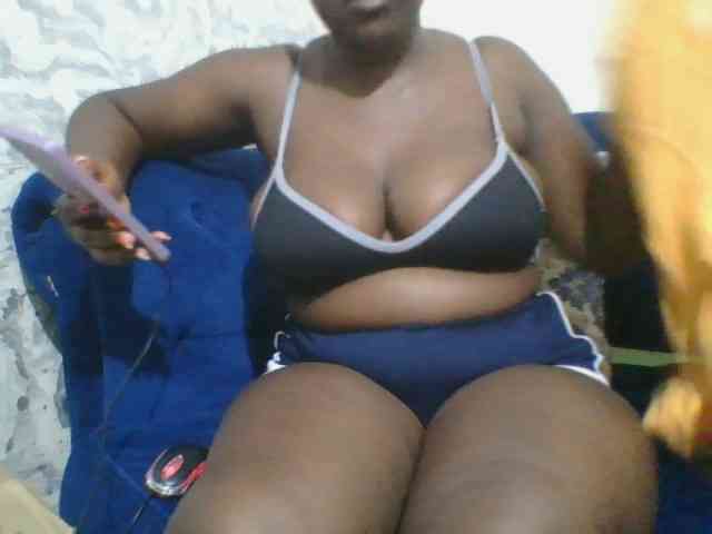Horny-vyxen webcam
