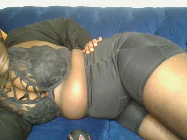 Horny-vyxen webcam