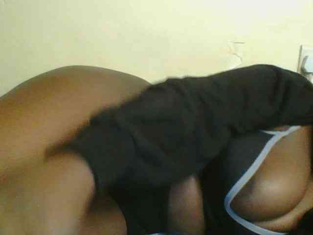 Horny-vyxen webcam