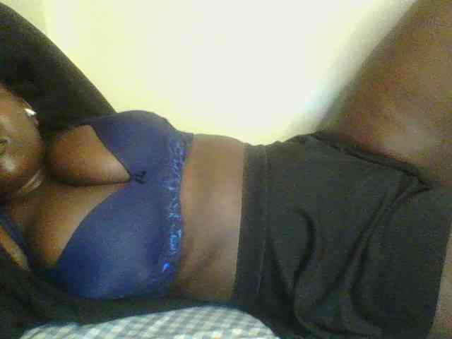 Horny-vyxen webcam