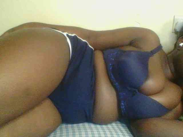 Horny-vyxen webcam
