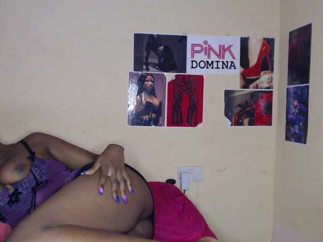 PinkDomina01's BongaCams show and profile