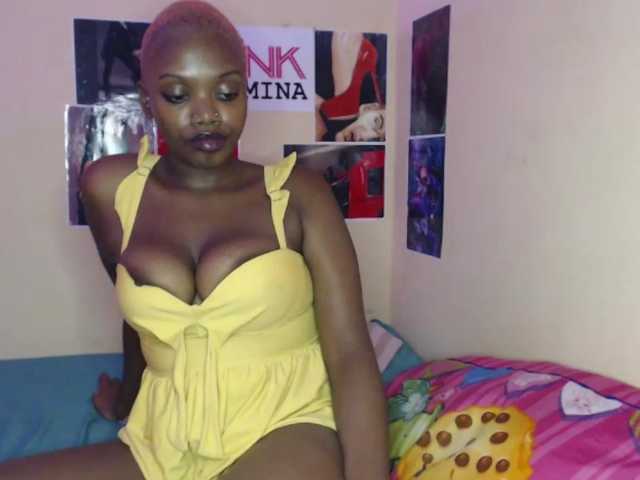 PinkDomina01's BongaCams show and profile