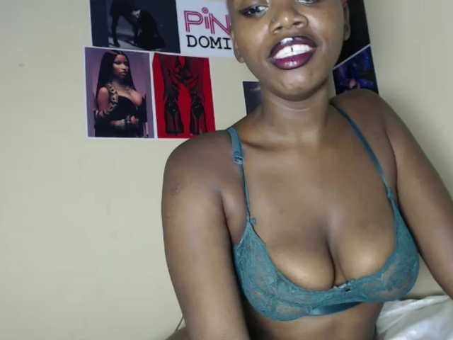 PinkDomina01's BongaCams show and profile