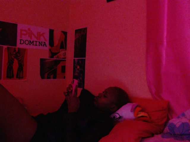 Preview of pinkdomina01