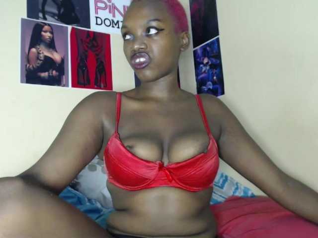 PinkDomina01's BongaCams show and profile