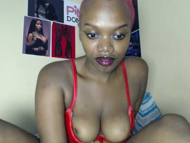 PinkDomina01 webcam bongacams model stream image