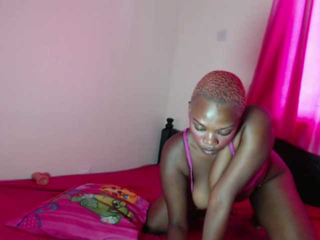 PinkDomina01's BongaCams show and profile