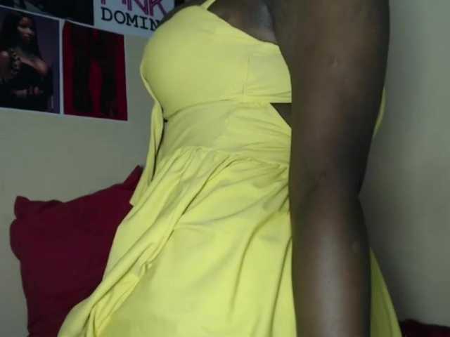 PinkDomina01's BongaCams show and profile