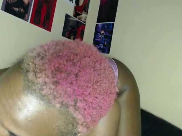 PinkDomina01's BongaCams show and profile