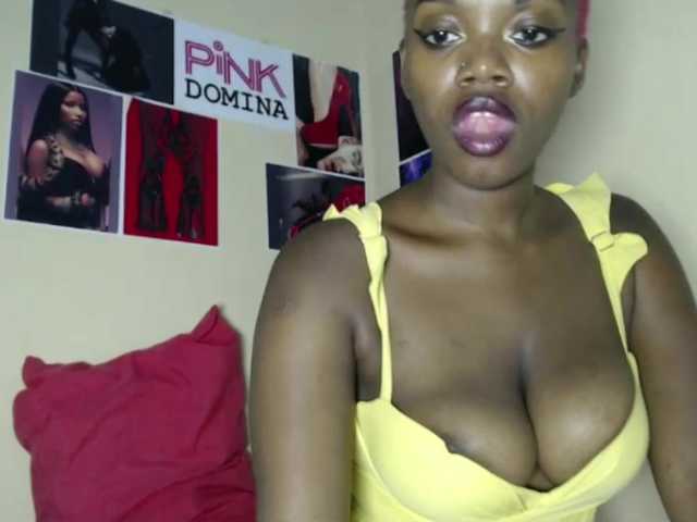 PinkDomina01's BongaCams show and profile
