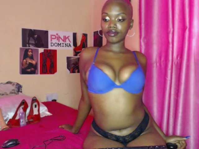PinkDomina01's BongaCams show and profile
