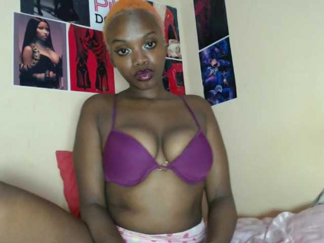 PinkDomina01's BongaCams show and profile