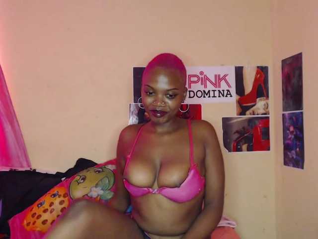 PinkDomina01's BongaCams show and profile