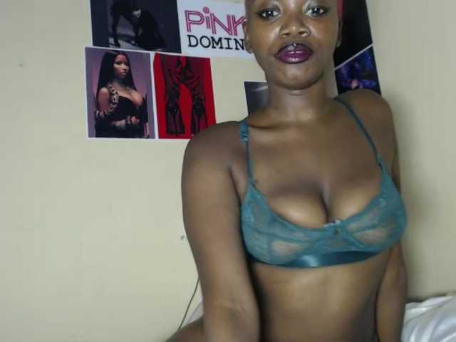 PinkDomina01's BongaCams show and profile