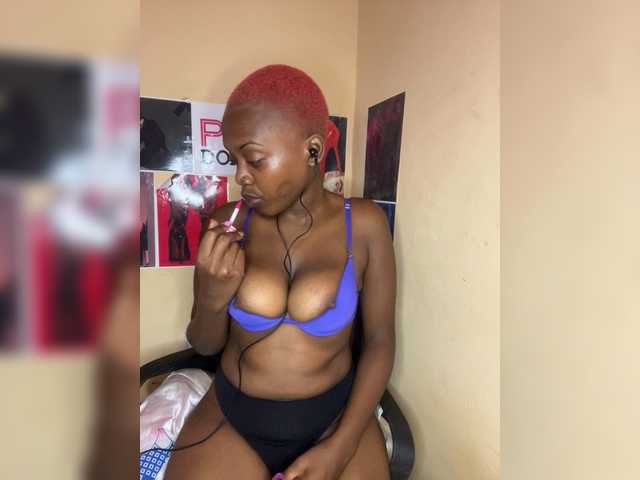 PinkDomina01's BongaCams show and profile