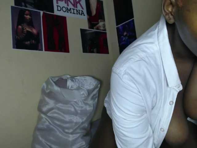 PinkDomina01's BongaCams show and profile