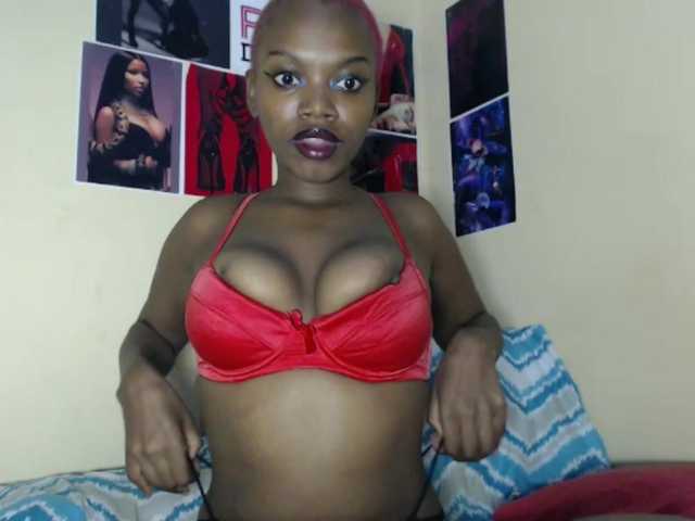 PinkDomina01's BongaCams show and profile