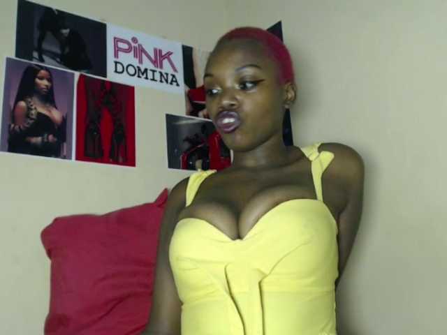 PinkDomina01's BongaCams show and profile