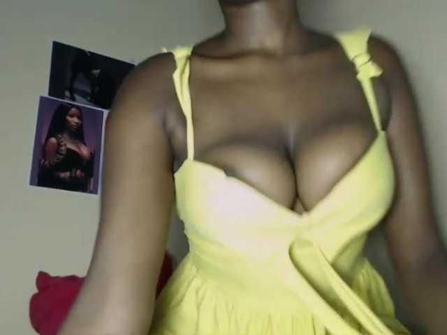 PinkDomina01's BongaCams show and profile