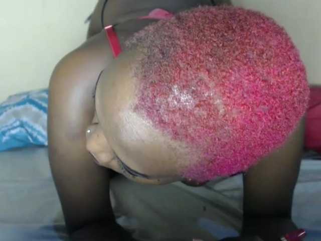 PinkDomina01 webcam bongacams model stream image