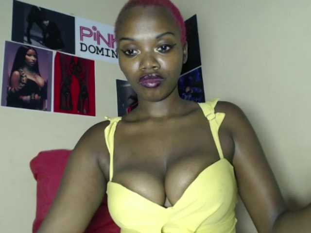 PinkDomina01 live cam profile