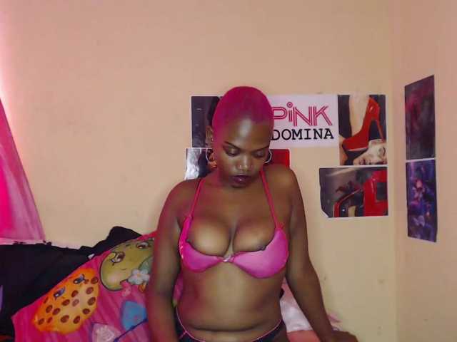 PinkDomina01's BongaCams show and profile