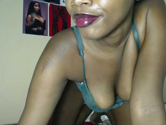PinkDomina01's BongaCams show and profile