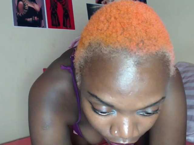 PinkDomina01's BongaCams show and profile