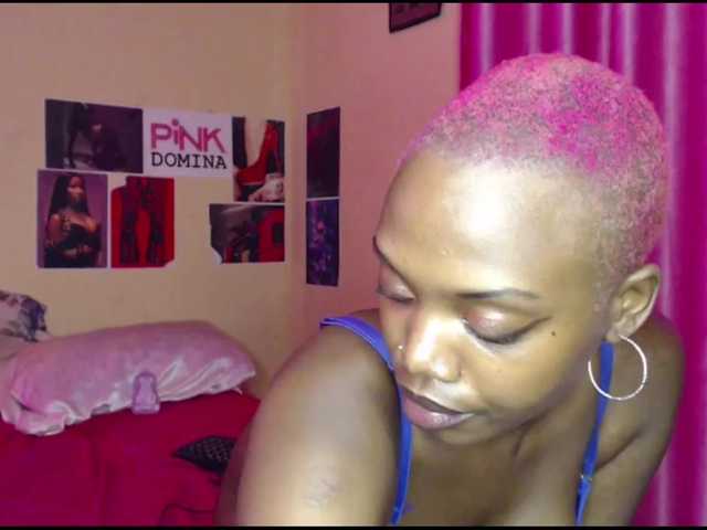 PinkDomina01's BongaCams show and profile