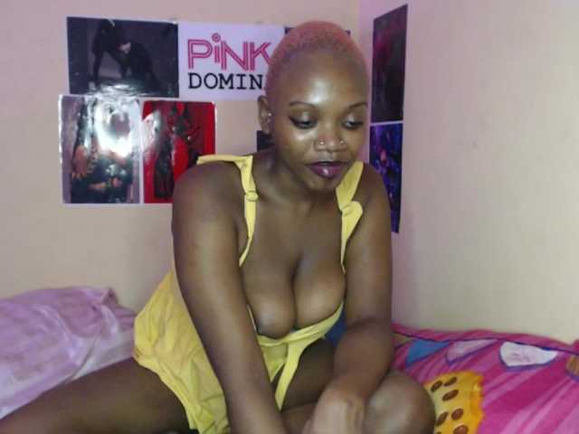 PinkDomina01's BongaCams show and profile