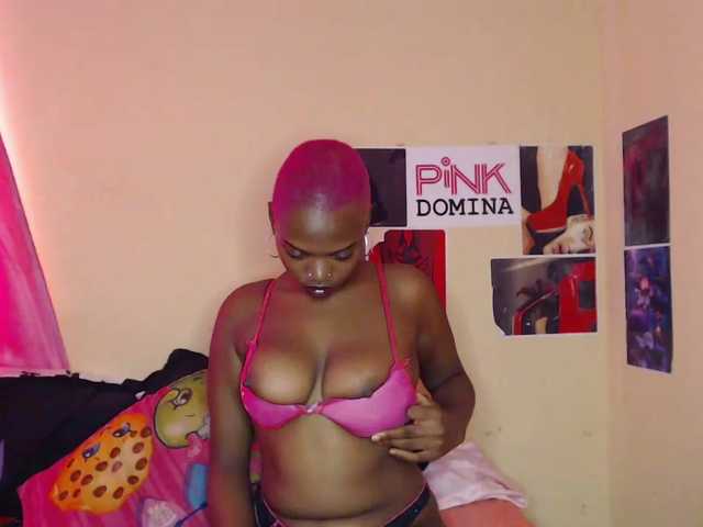 PinkDomina01's BongaCams show and profile