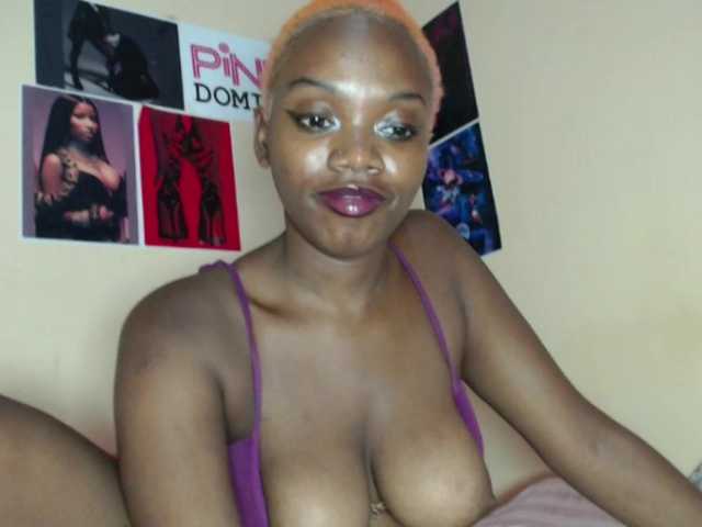 Sex chat with PinkDomina01 — Watch free online 18+