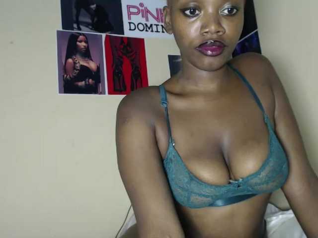 PinkDomina01's BongaCams show and profile